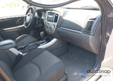 2005 Mazda Tribute S z USA, uszkodzony, nr VIN 4F2CZ94155KM33514